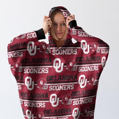 Oklahoma Sooners Pegasus Wave Ultra Soft Fan Cape