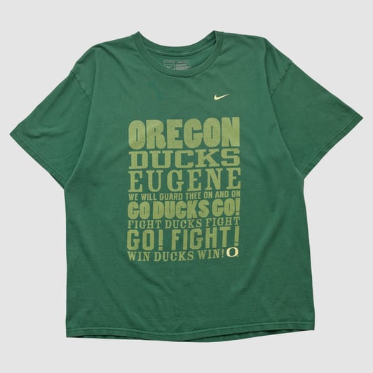 Oregon Ducks Nike 2010s T-shirt - Green - L by Fanatics Real Vintage