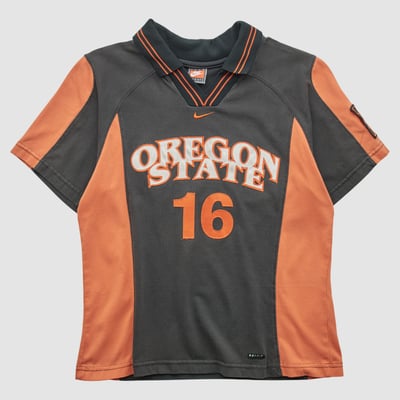 Oregon State Beavers Nike 90s T-shirt - Charcoal - S by Fanatics Real Vintage