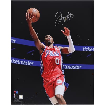Tyrese Maxey Philadelphia 76ers Autographed Fanatics Authentic 16" x 20" Layup Photograph