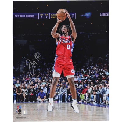Tyrese Maxey Philadelphia 76ers Autographed Fanatics Authentic 16" x 20" Shooting Photograph