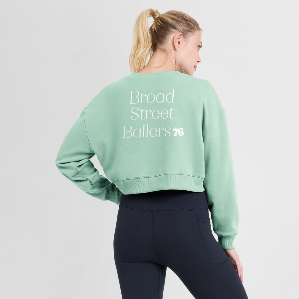 Philadelphia 76ers Fanatics Women's Studio Tri-Blend Cropped Pullover Sweatshirt - Mint