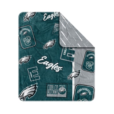 Philadelphia Eagles Logo Brands 50" x 60" Dream Weave Throw Blanket
