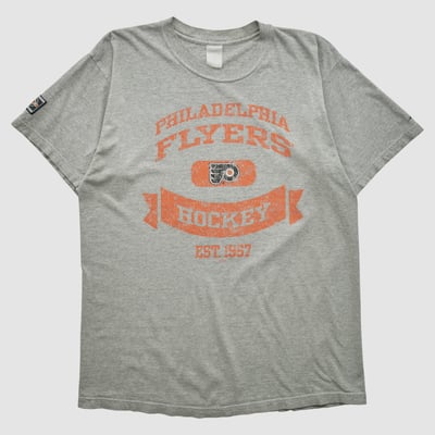 Philadelphia Flyers CCM 2000s T-shirt - Heather Gray - M by Fanatics Real Vintage