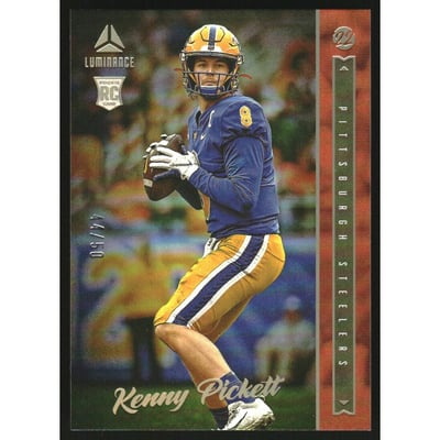 2022 Panini Luminance Orange #101 Kenny Pickett