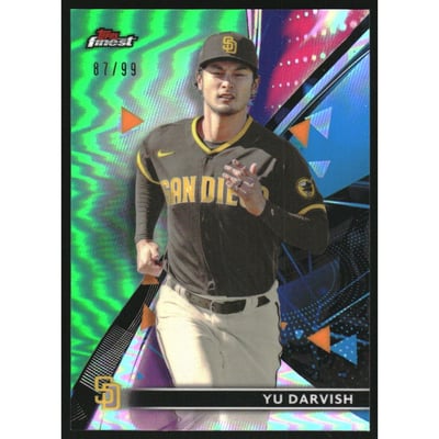 2021 Finest Green Refractors #6 Yu Darvish