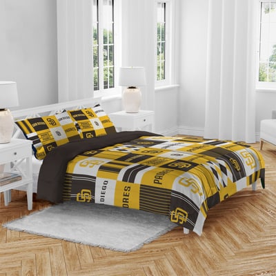 San Diego Padres Pegasus Patchwork Plaid Three-Piece Full/Queen Bed in a Bag Set
