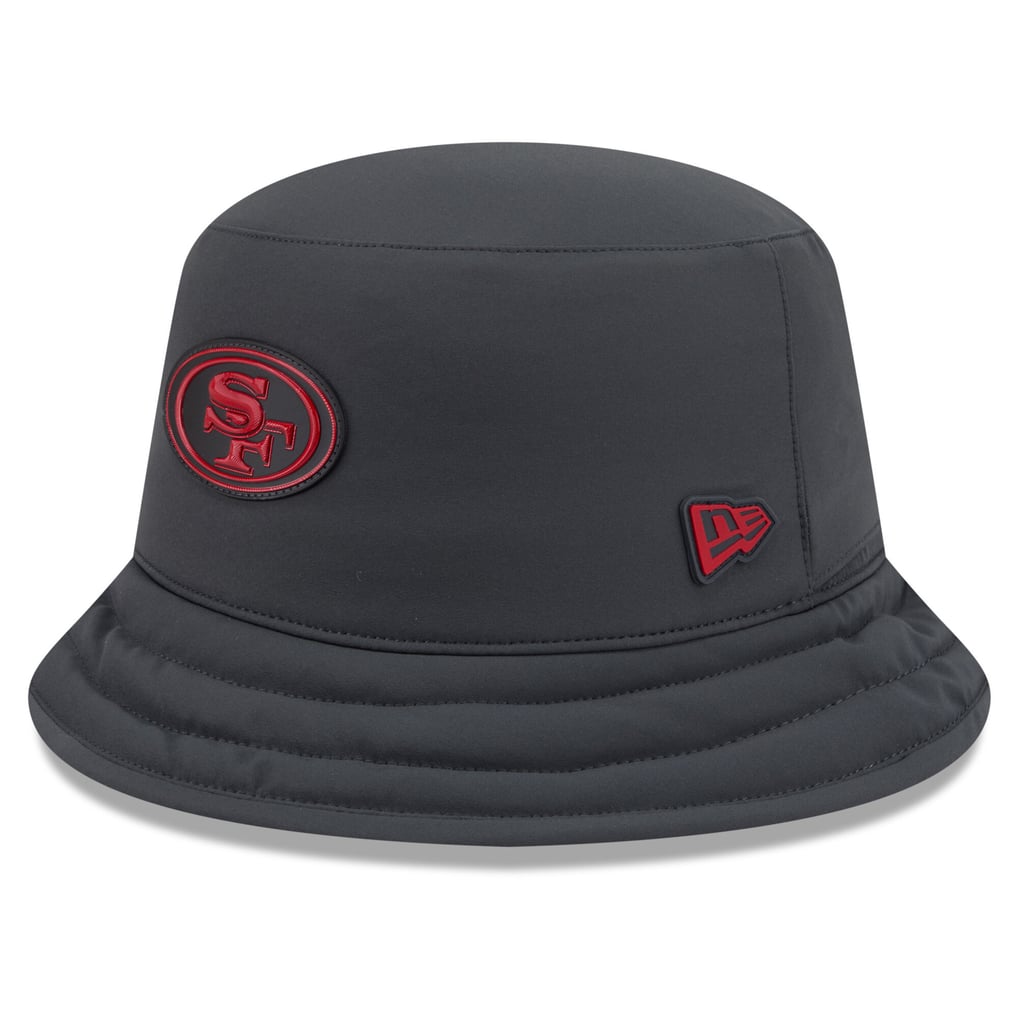 Men's New Era Charcoal San Francisco 49ers 2026 Sideline Cold Weather ...