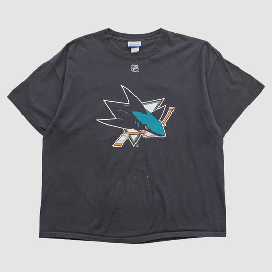 San Jose Sharks Reebok 2000s T-shirt - Black - XL by Fanatics Real Vintage