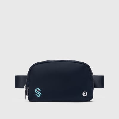 Seattle Kraken lululemon Everywhere Belt Bag - True Navy