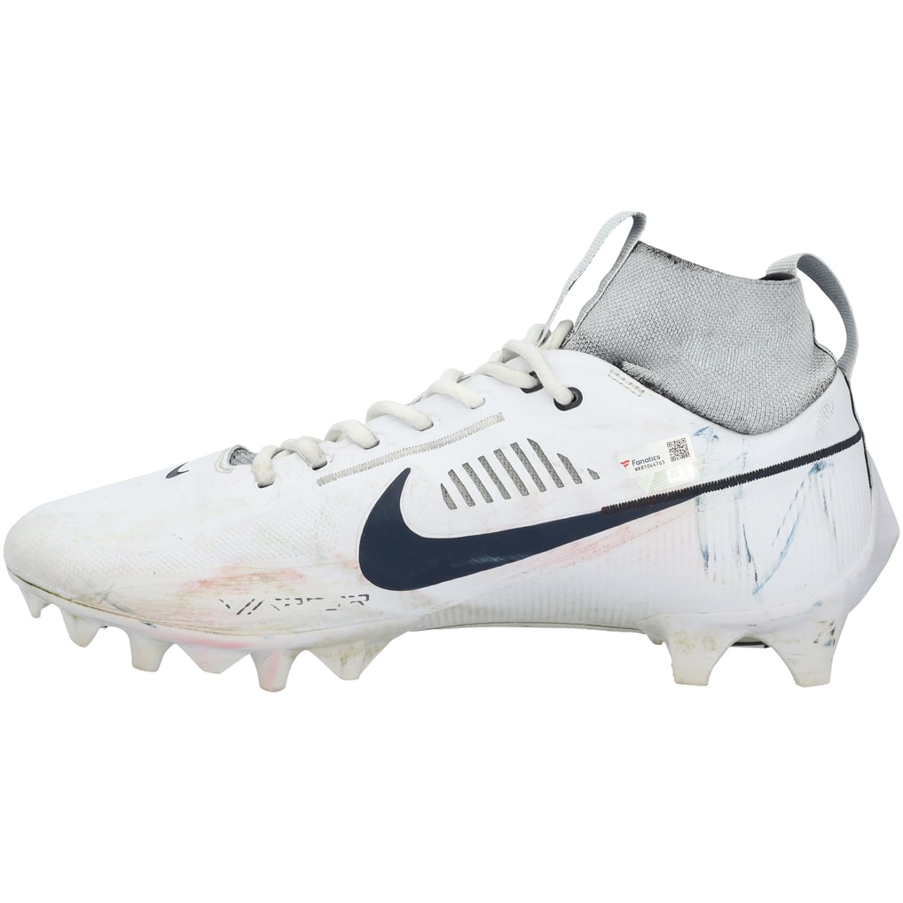 Nike clears signed by jonnu smith from the Pittsburgh Steelers PHOTOS: 2025 My Cause My Cleats main image 4
