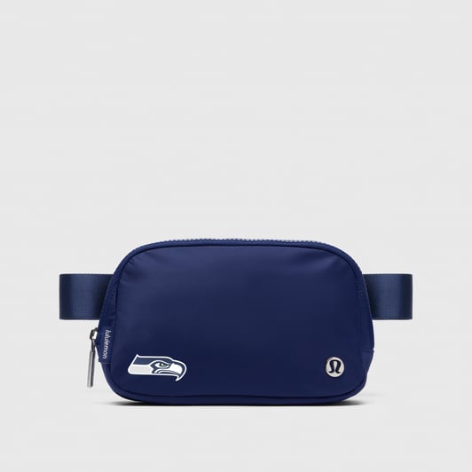 Seattle Seahawks lululemon Everywhere Belt Bag - Midnight Shadow