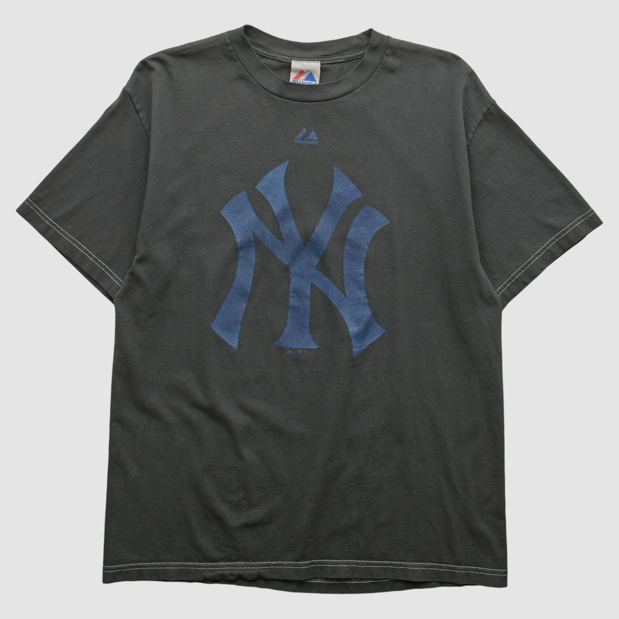 New York Yankees Majestic 2010s T-shirt - Charcoal - M