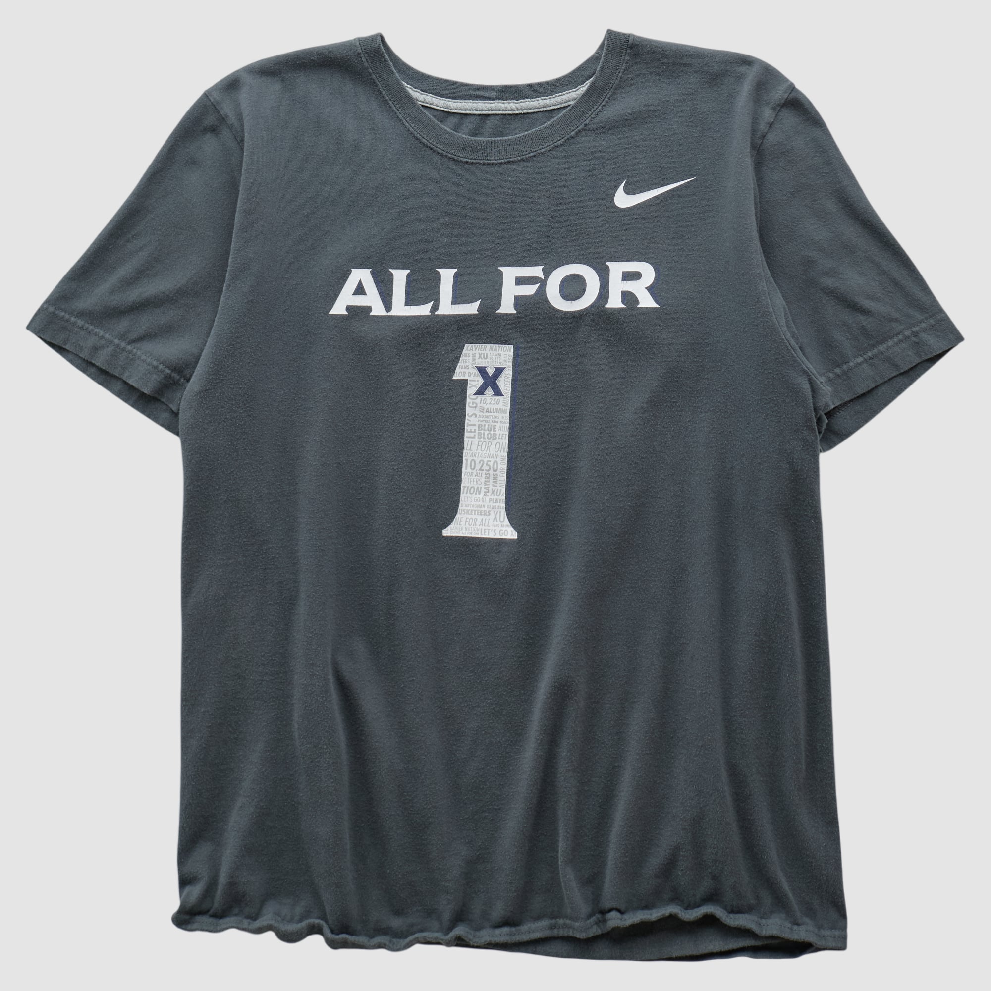 Xavier Musketeers Nike 2010s T-shirt - Charcoal - S