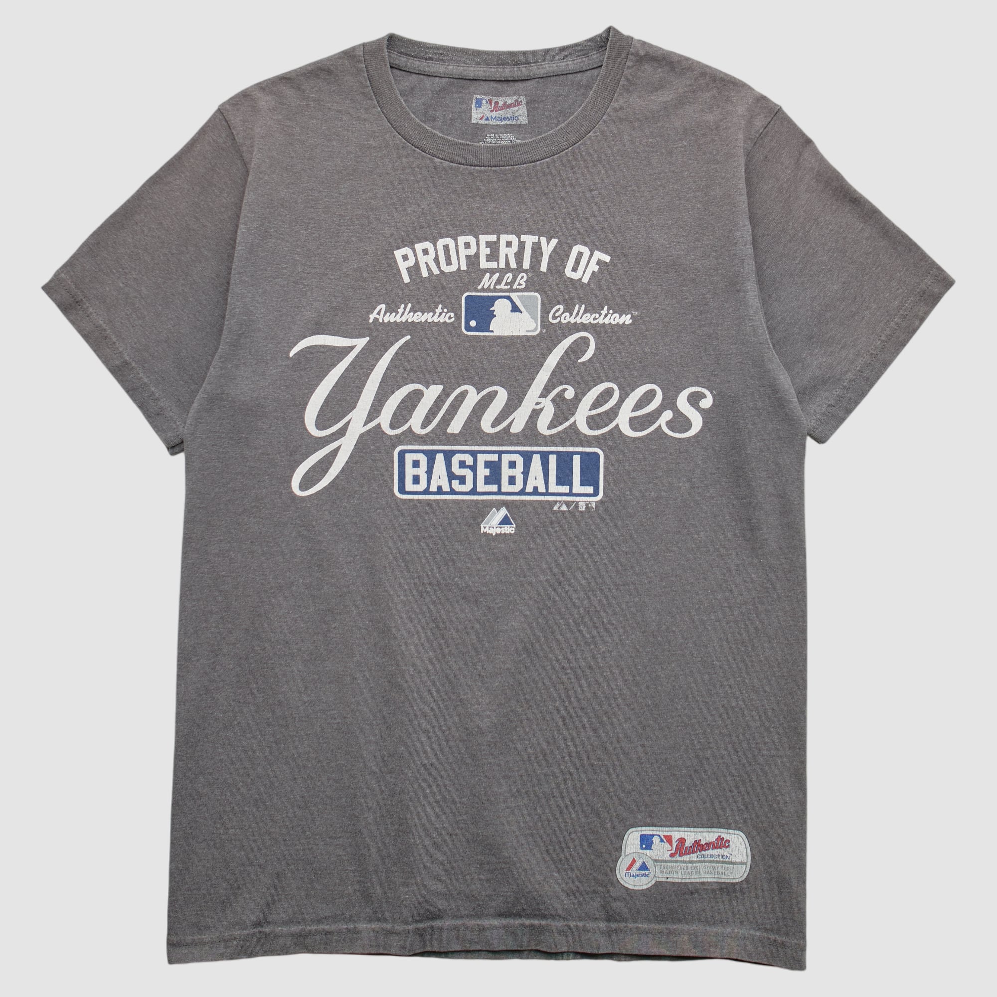 New York Yankees Majestic 2000s T-shirt - Heather Gray - XS
