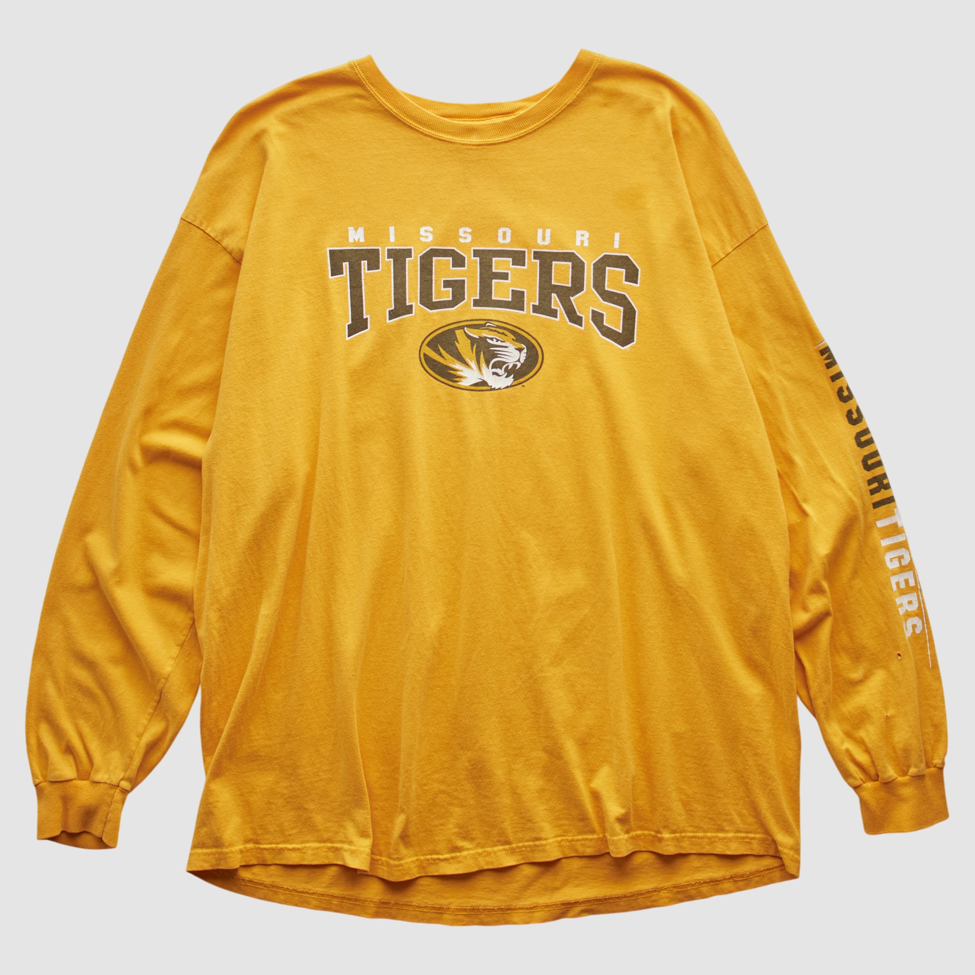 Missouri Tigers Hanes 2000s Long Sleeve T-shirt - Yellow - 2XL