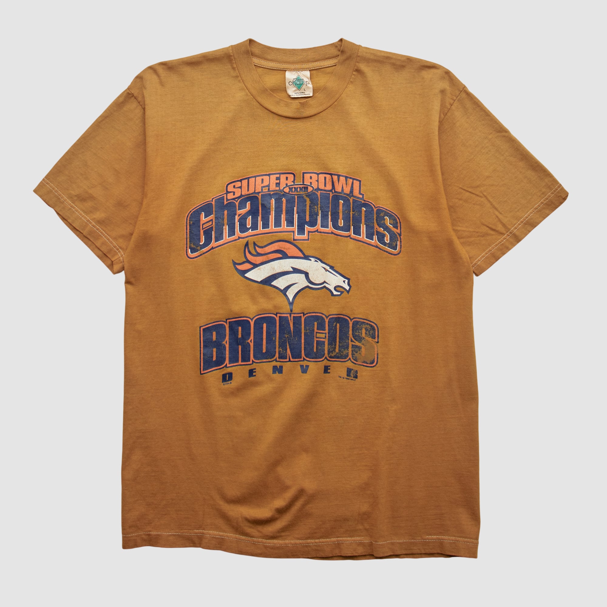 Denver Broncos Tour Champ 90s T-shirt - Tan - M