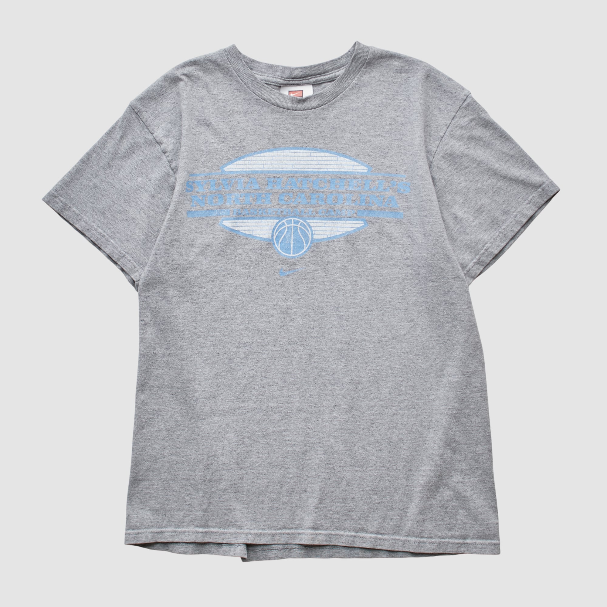 North Carolina Tar Heels Nike 2000s T-shirt - Heather Gray - XS