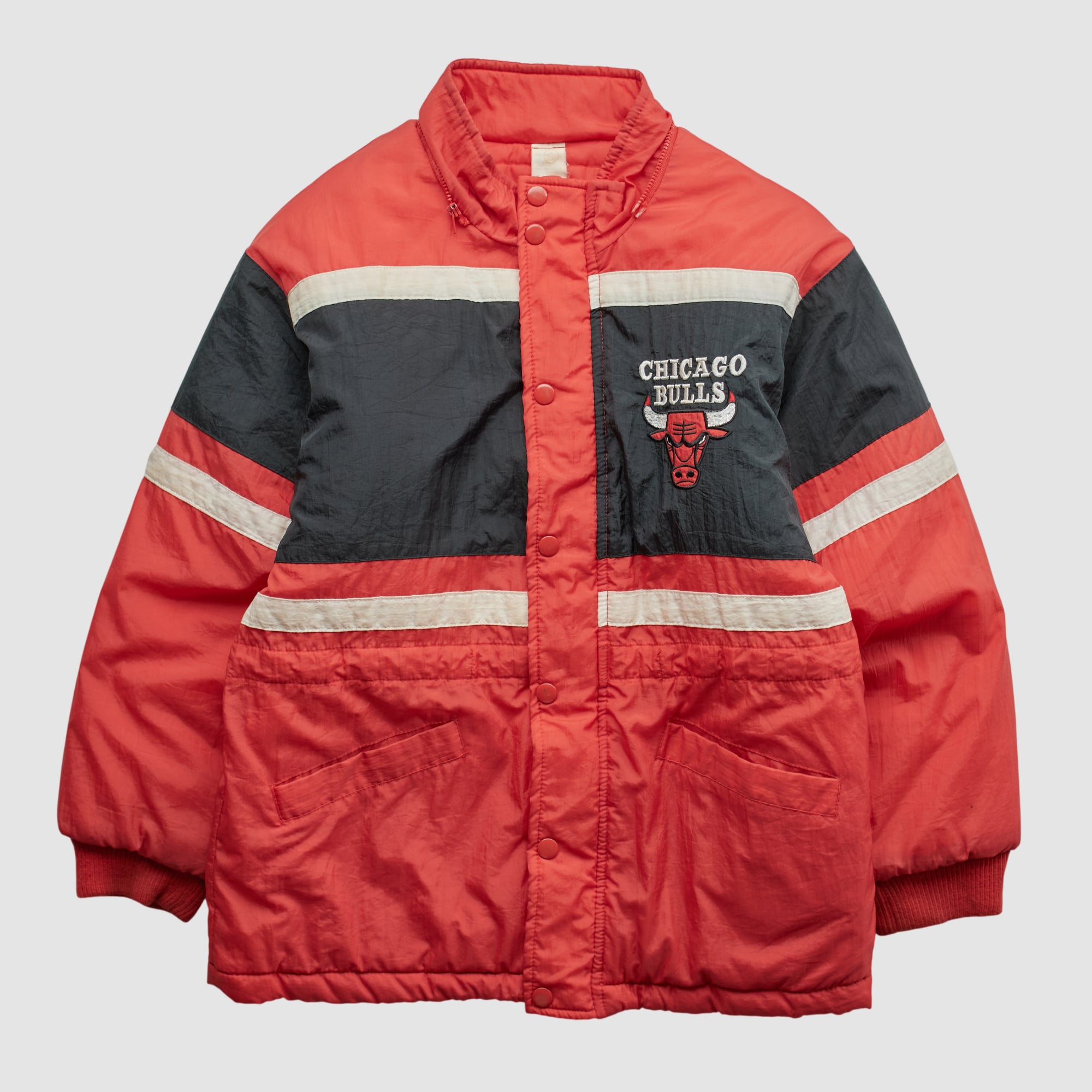 Chicago Bulls 90s Full Snap Jacket - Red - XS