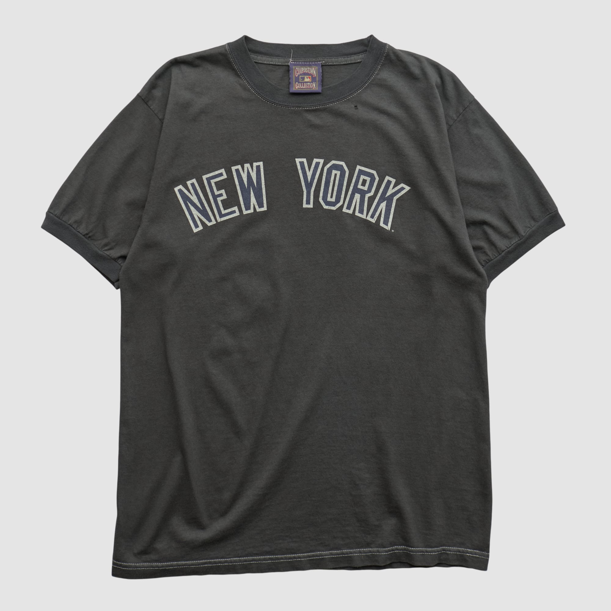 New York Yankees Cooperstown Collection 2000s T-shirt - Black - M