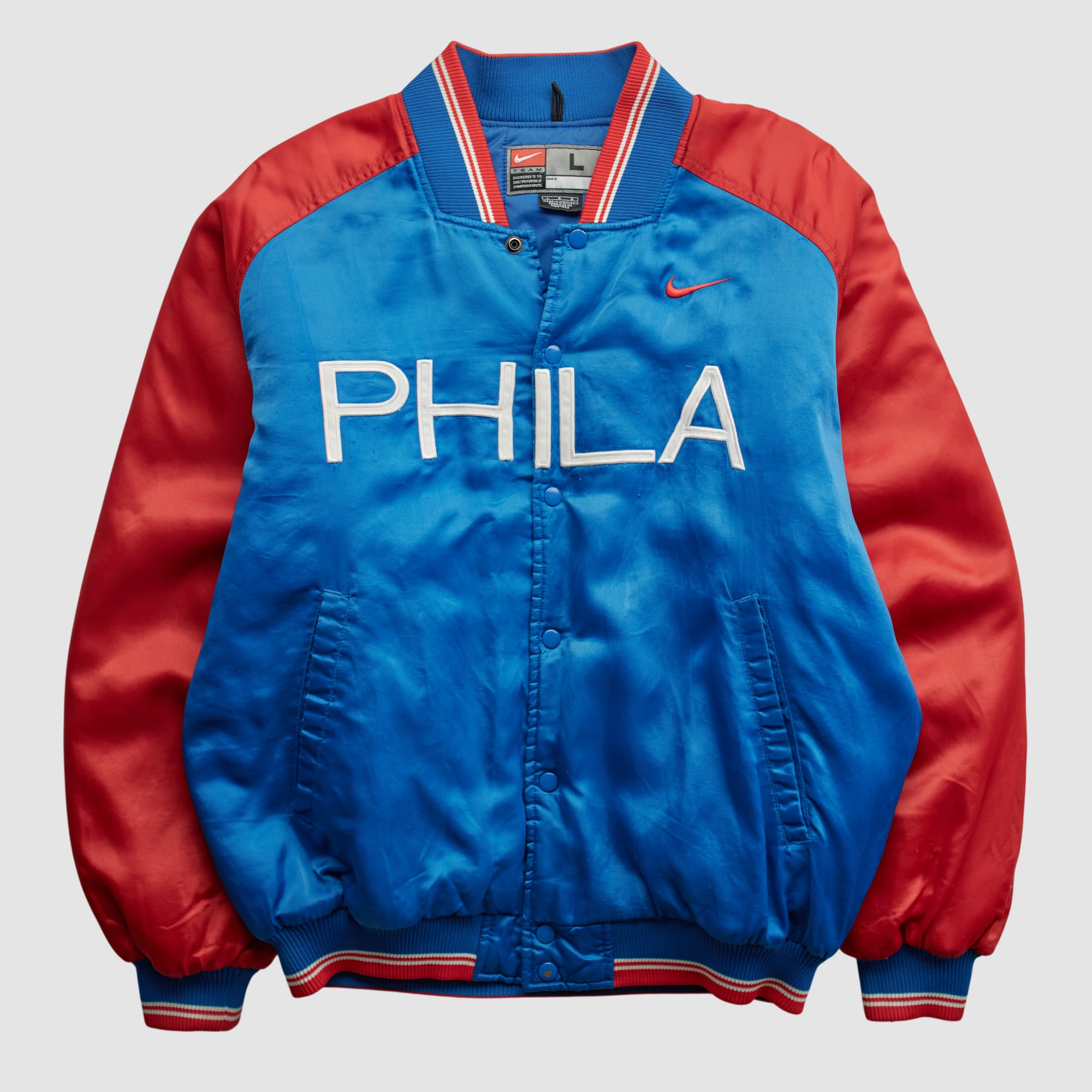 Philadelphia 76ers Nike 2000s Full Snap Jacket - Blue - L
