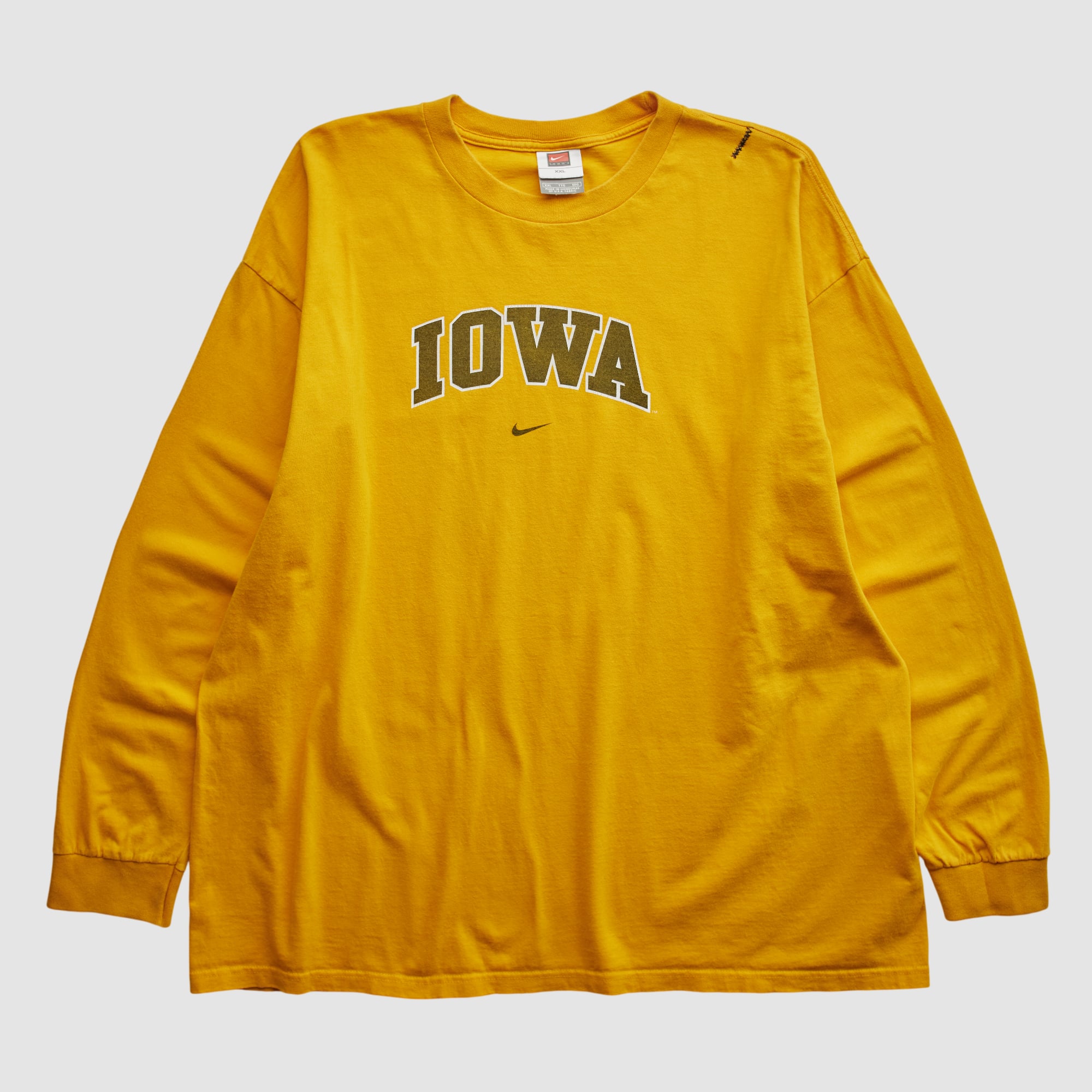 Iowa Hawkeyes Nike 2000s Long Sleeve T-shirt - Yellow - 3XL