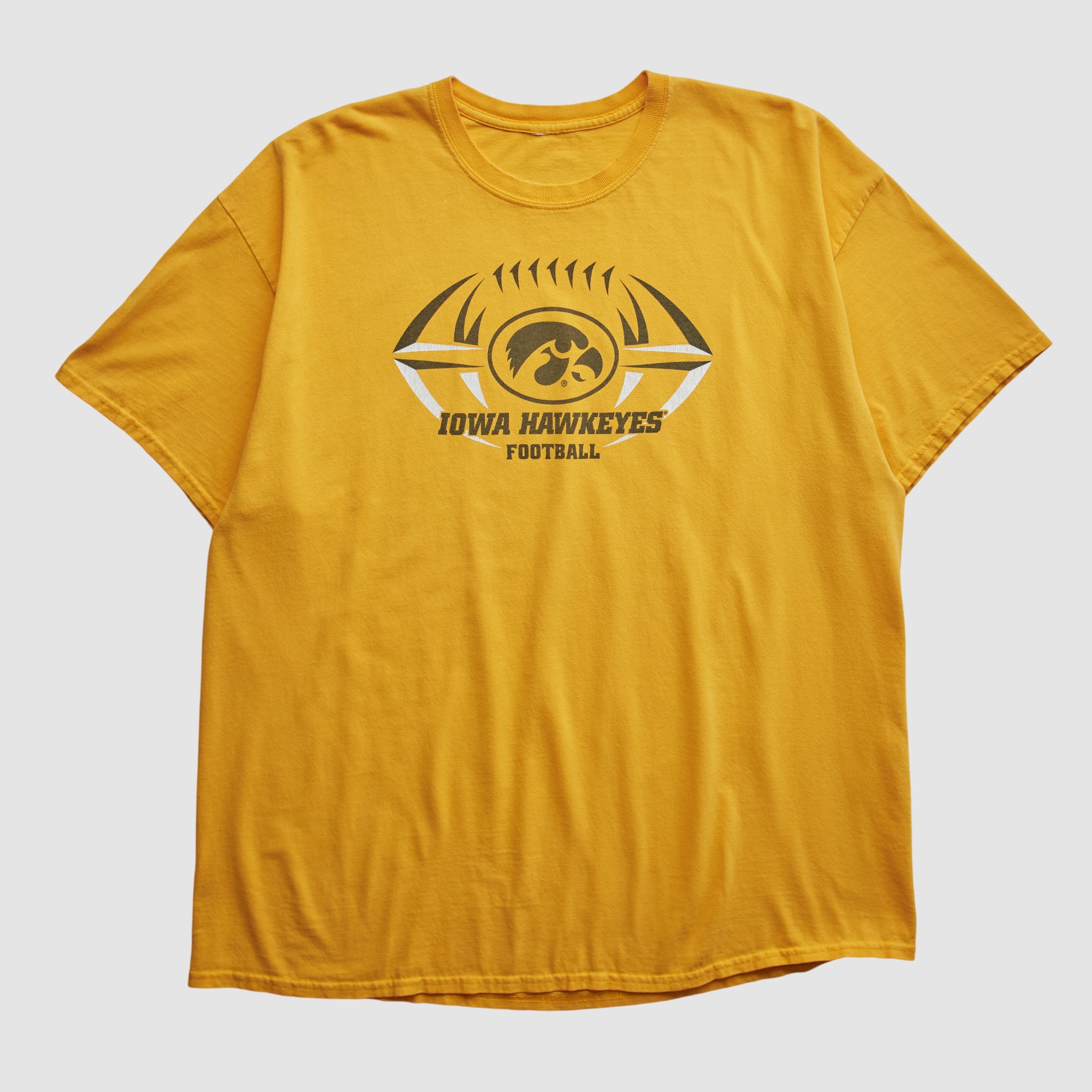 Iowa Hawkeyes 2000s T-shirt - Yellow - 2XL