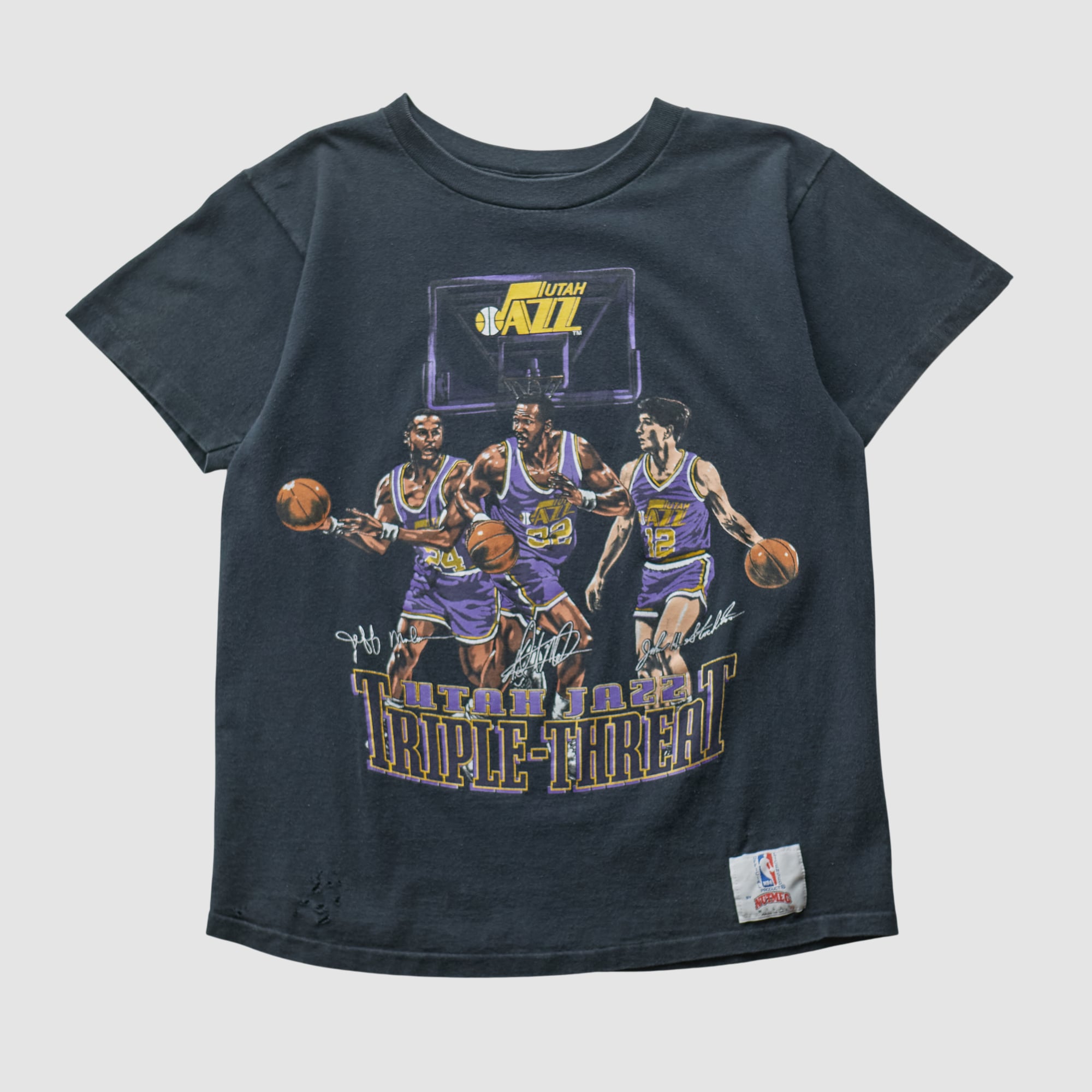 Utah Jazz Nutmeg Mills 90s T-shirt - Black - S