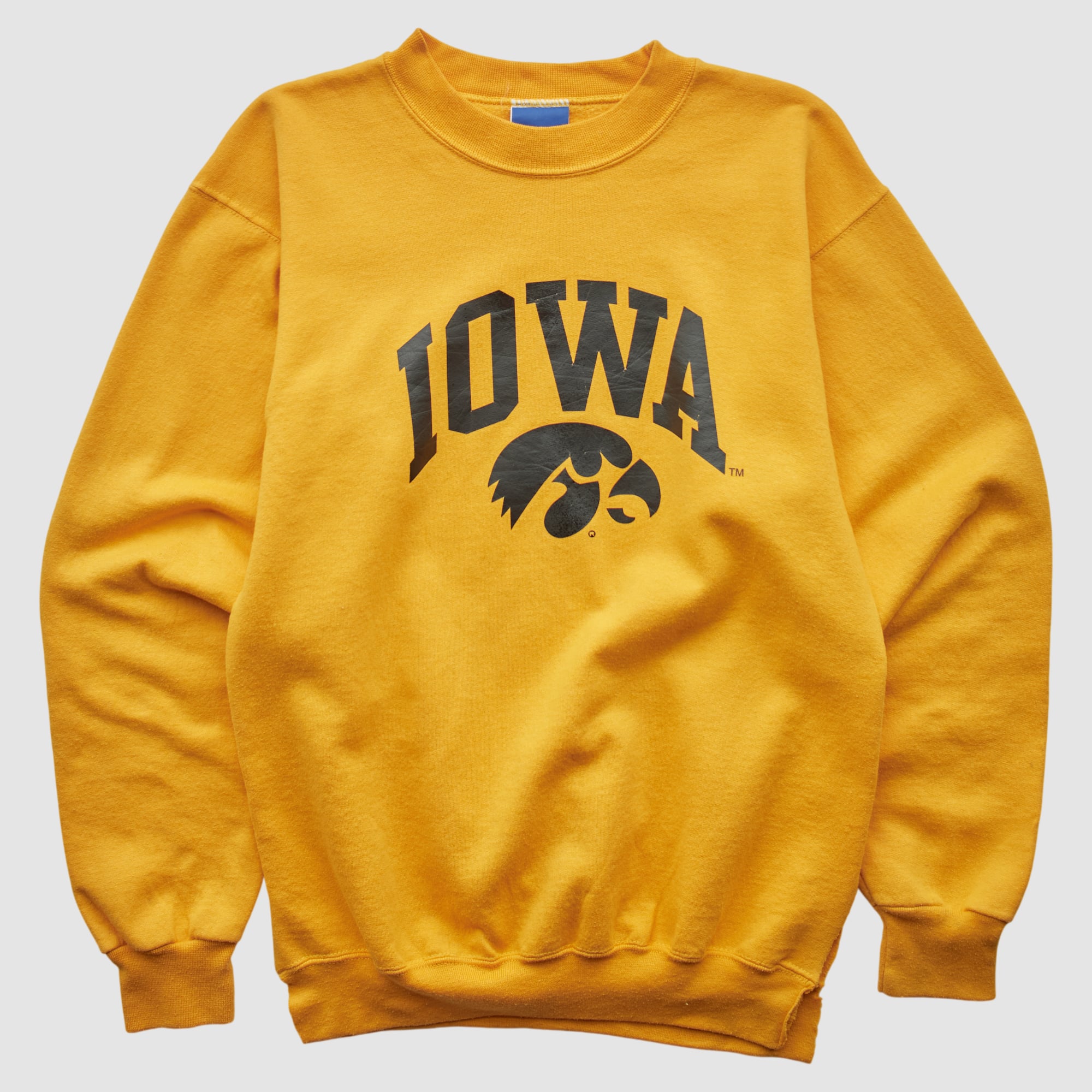 Iowa Hawkeyes Champion 2000s Sweatshirt - Yellow - XS