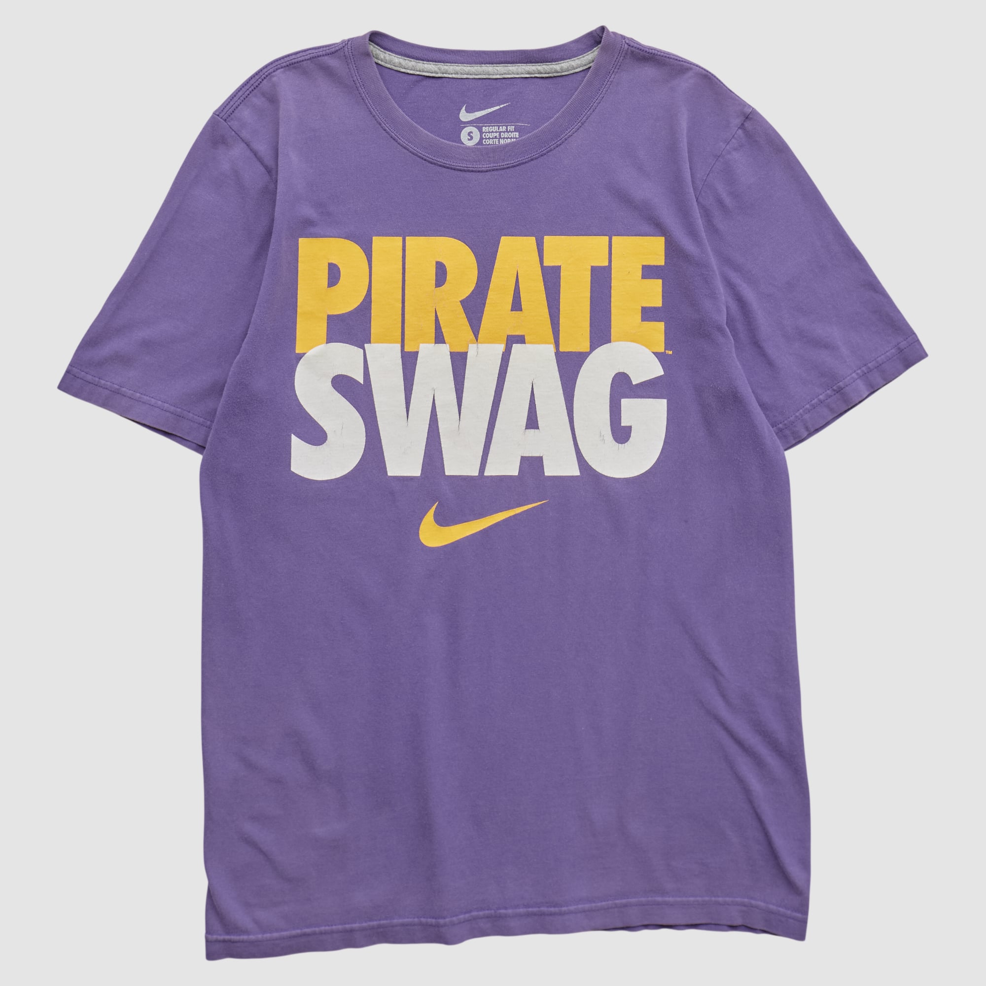 ECU Pirates Nike 2010s T-shirt - Light Purple - XS