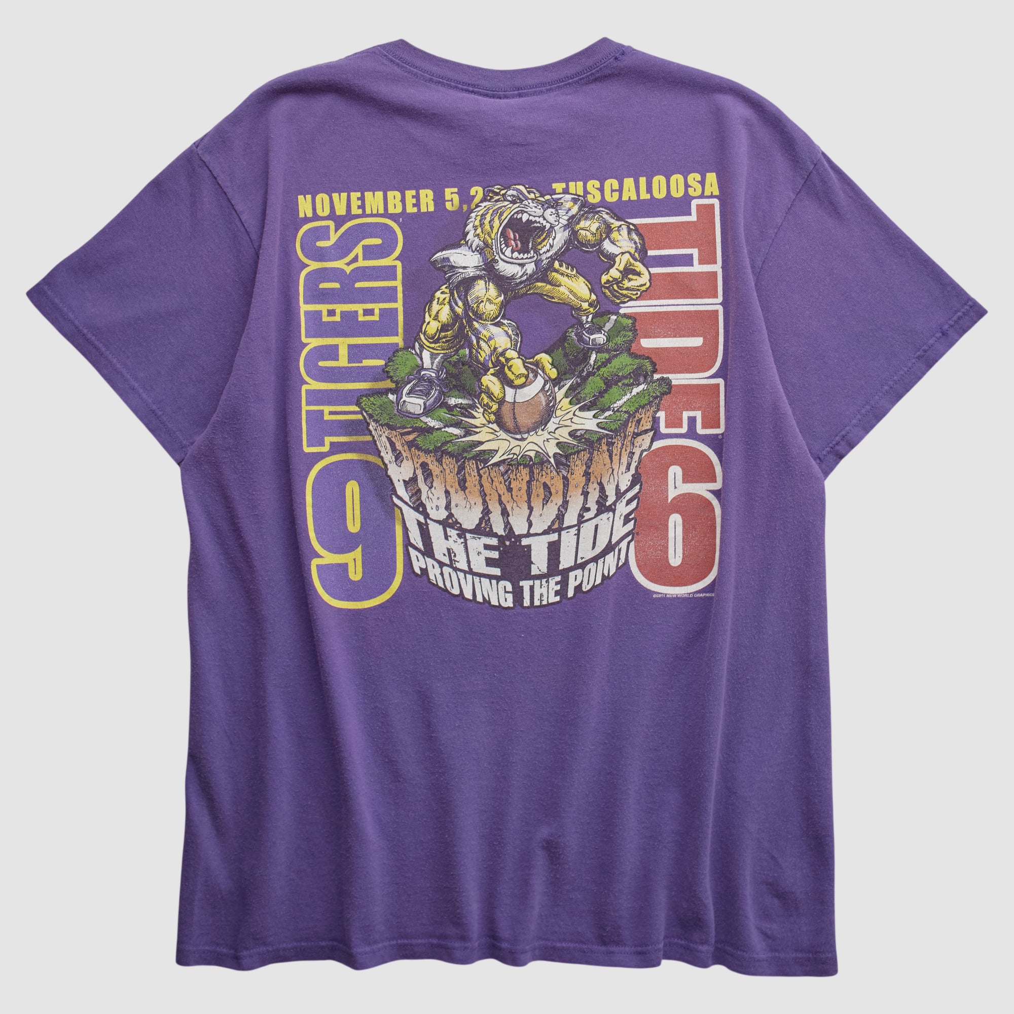 LSU Tigers Delta 2000s T-shirt - Purple - S
