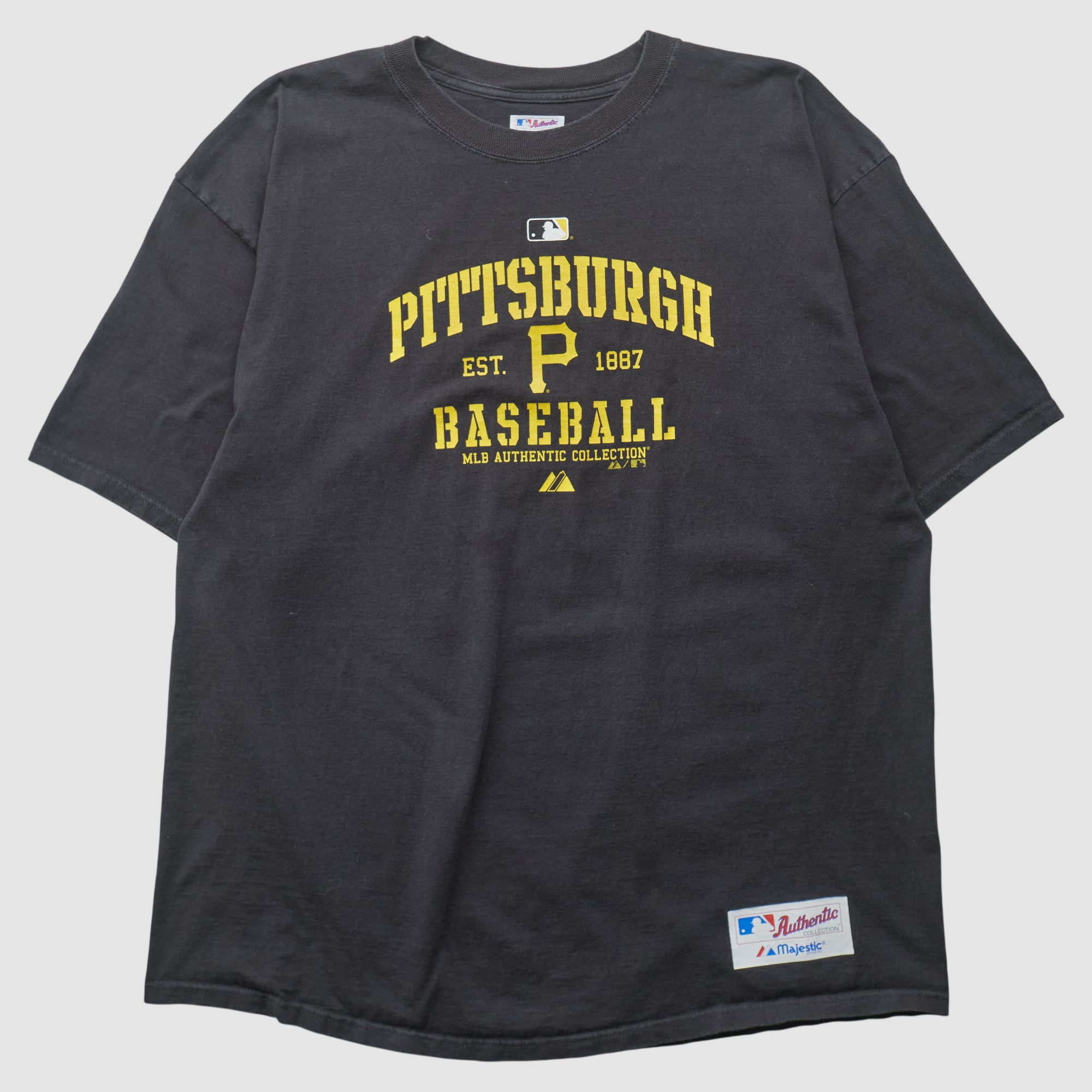 Pittsburgh Pirates Majestic 2010s T-shirt - Black - XL