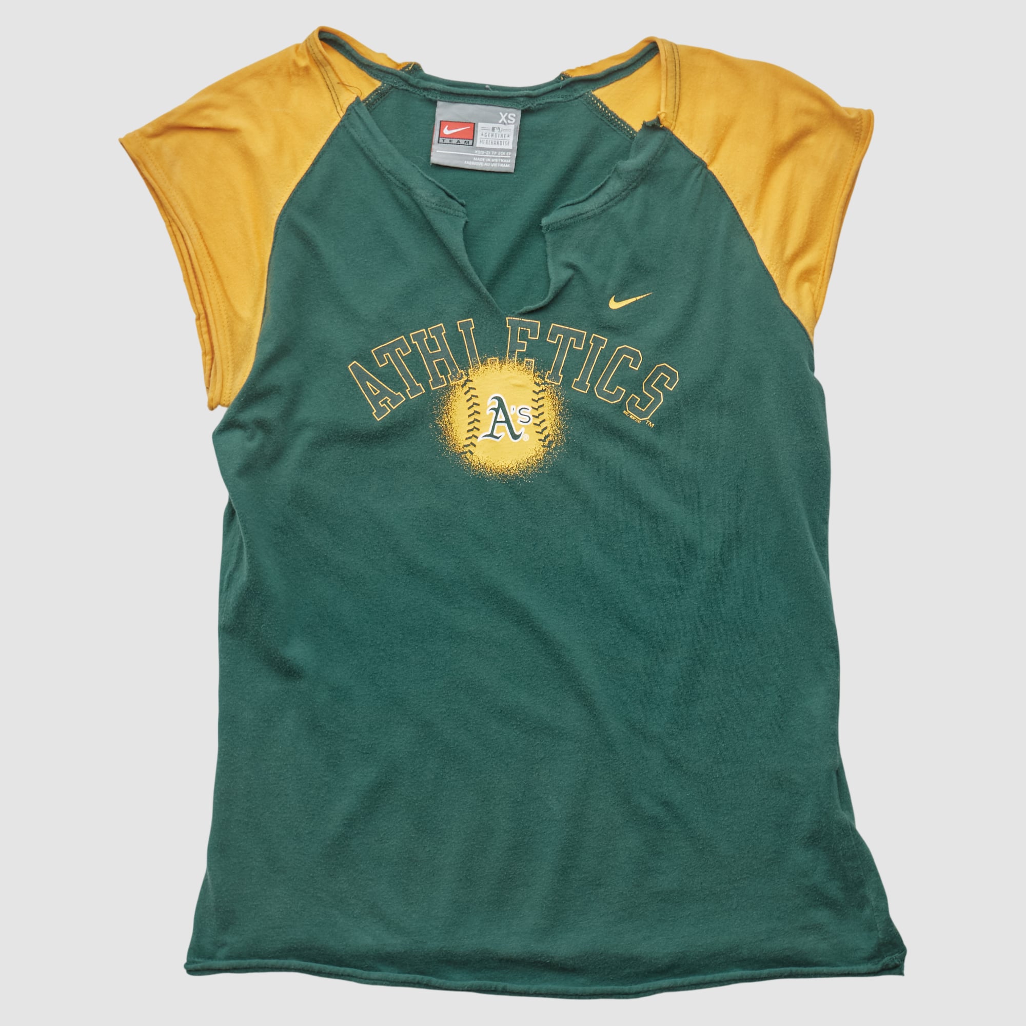 Athletics Nike 2000s Top - Green - XS