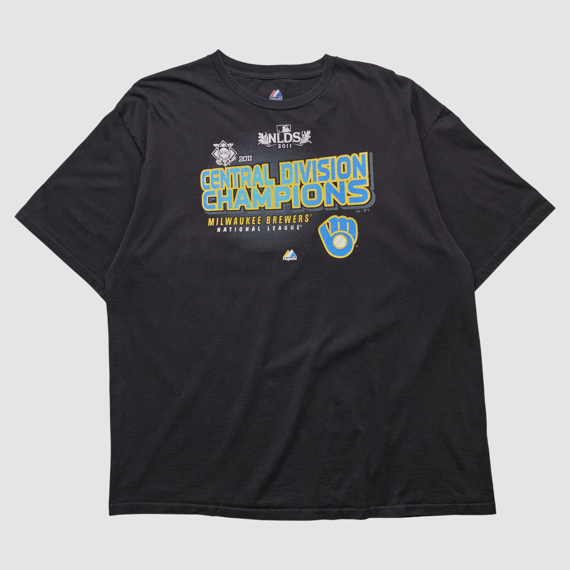 Milwaukee Brewers Majestic 2011 T-shirt - Black - 2XL