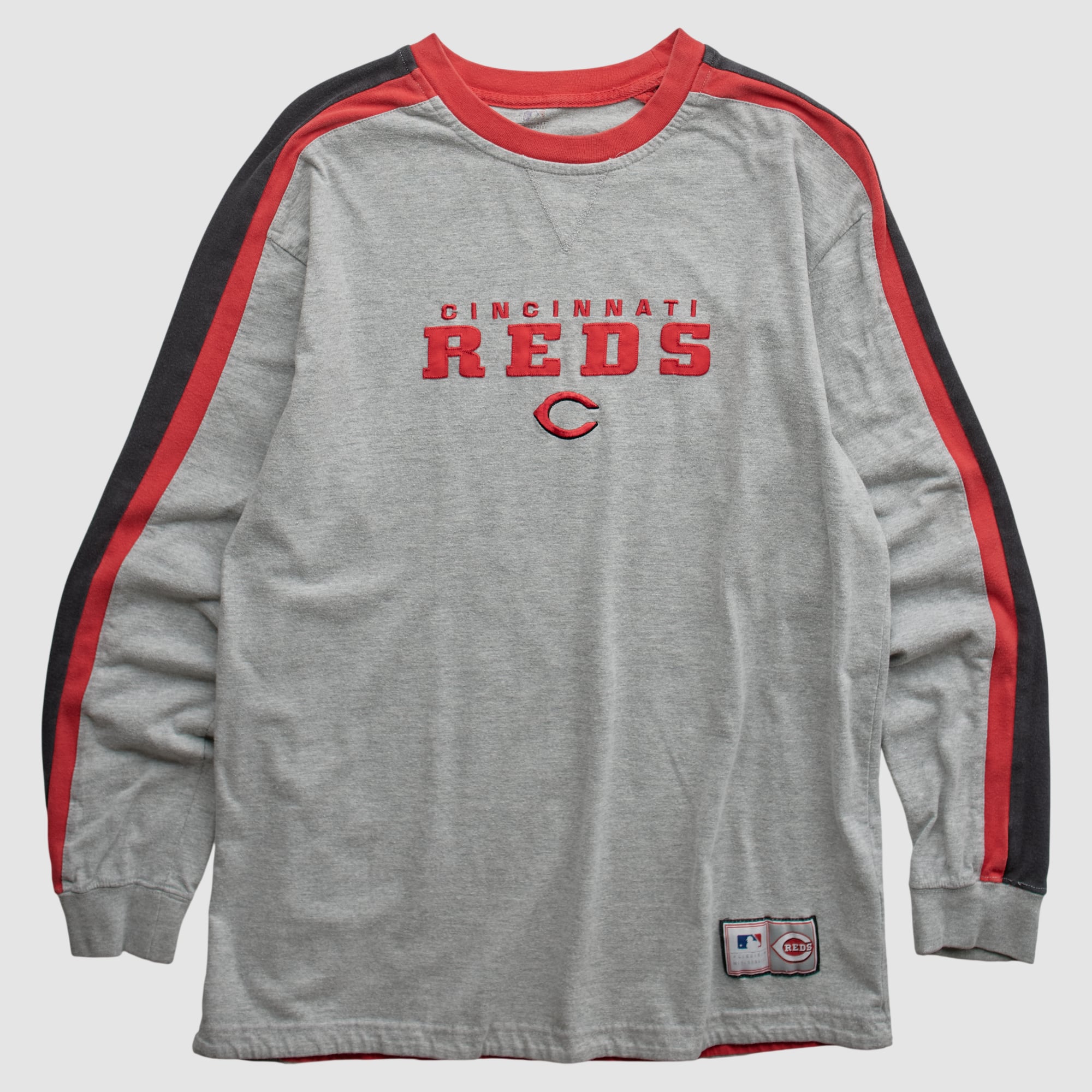 Cincinnati Reds Genuine Merchandise 2000s Long Sleeve T-shirt - Heather Gray - L