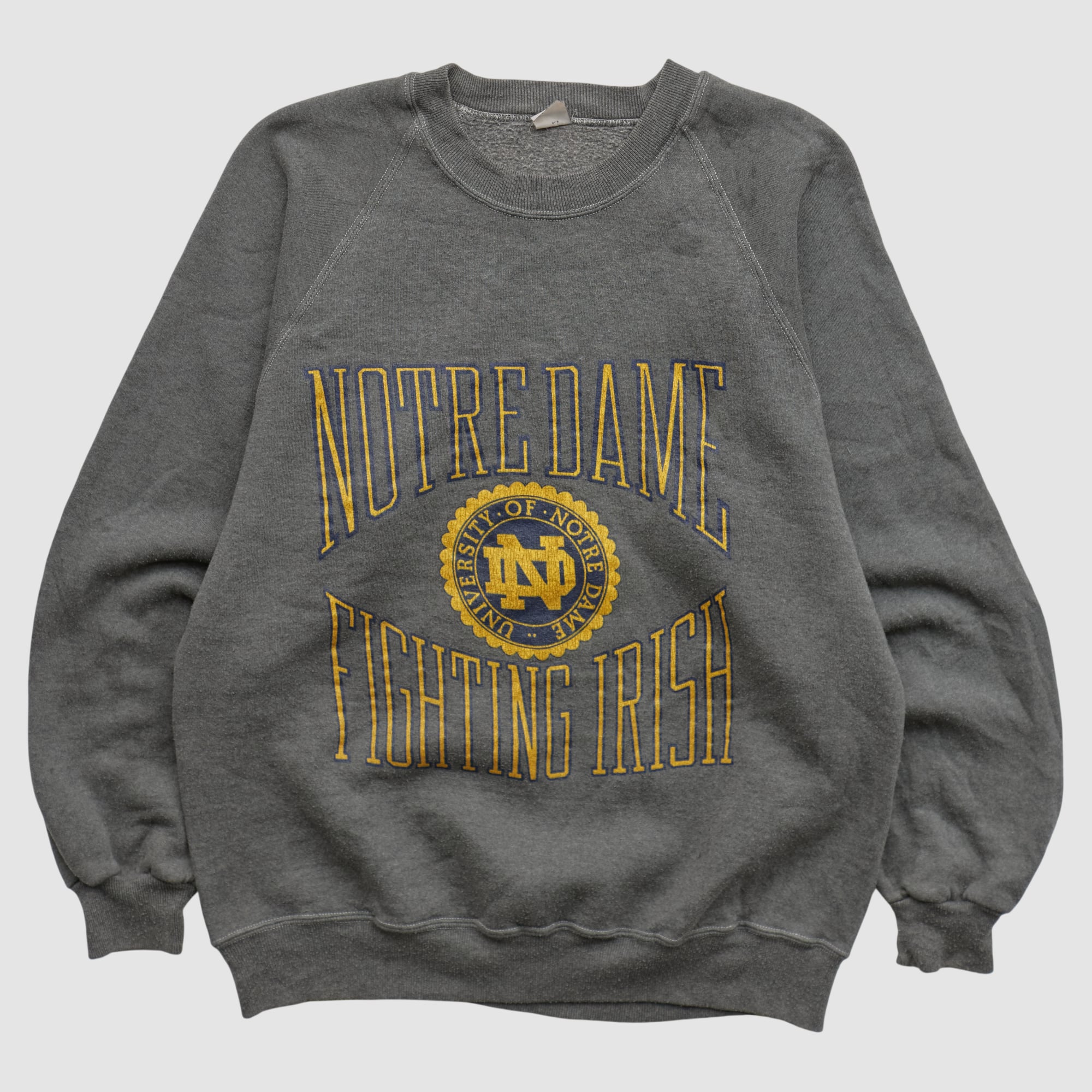 Notre Dame Fighting Irish 90s Pullover Sweatshirt - Dark Heather Gray - XS