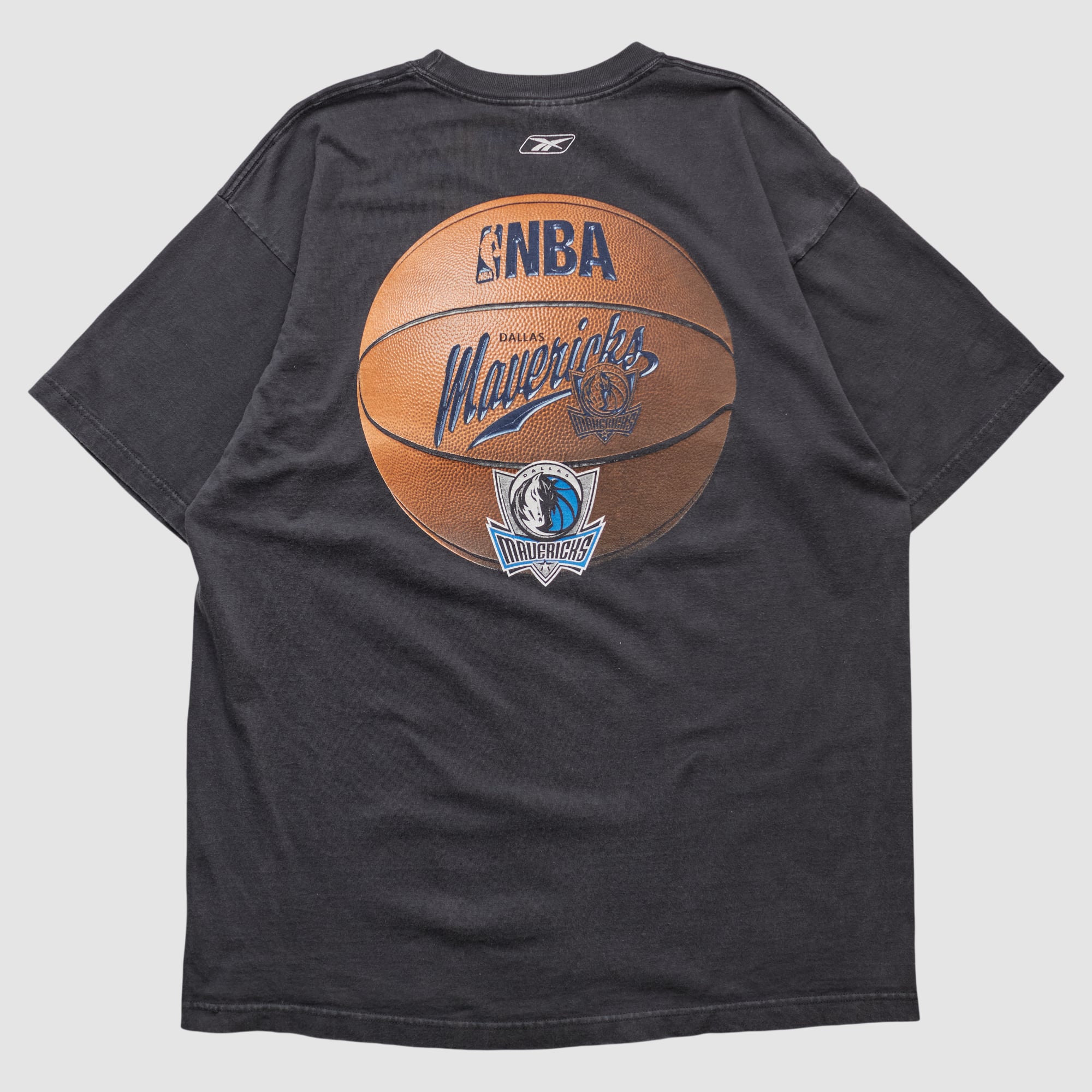 Dallas Mavericks Reebok 2000s T-shirt - Black - L