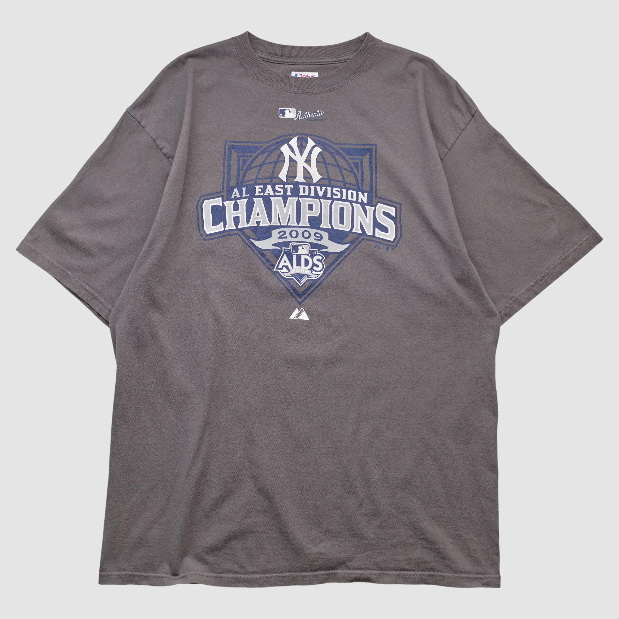 New York Yankees Majestic 2009 T-shirt - Gray - L