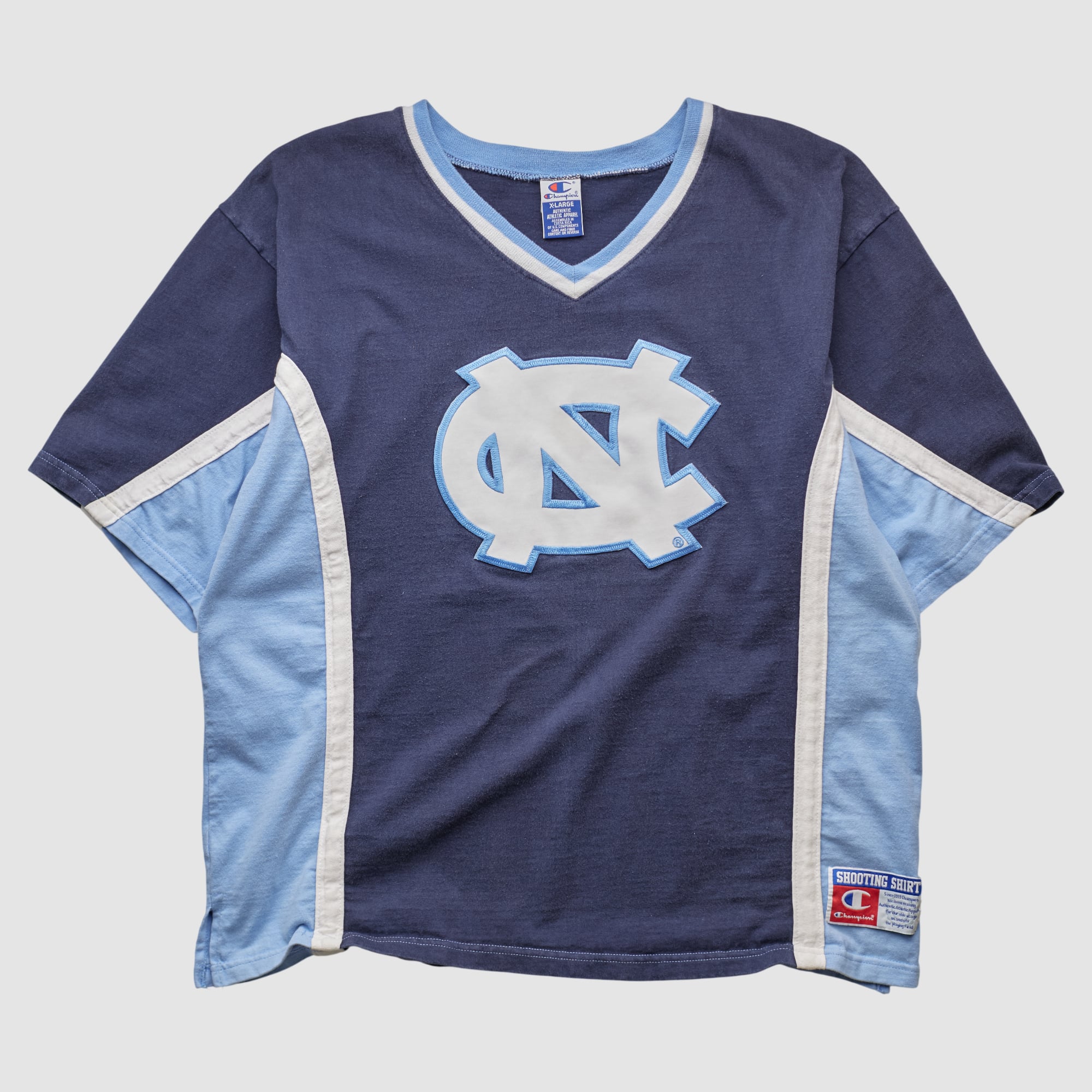 North Carolina Tar Heels Champion 90s T-shirt - Navy - XL