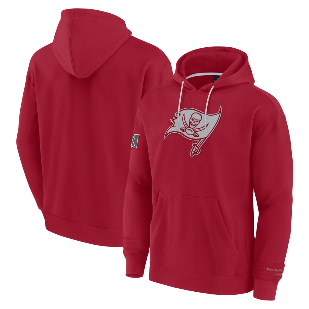 Tampa Bay Buccaneers Fanatics Elements Pace Pullover Hoodie - Red