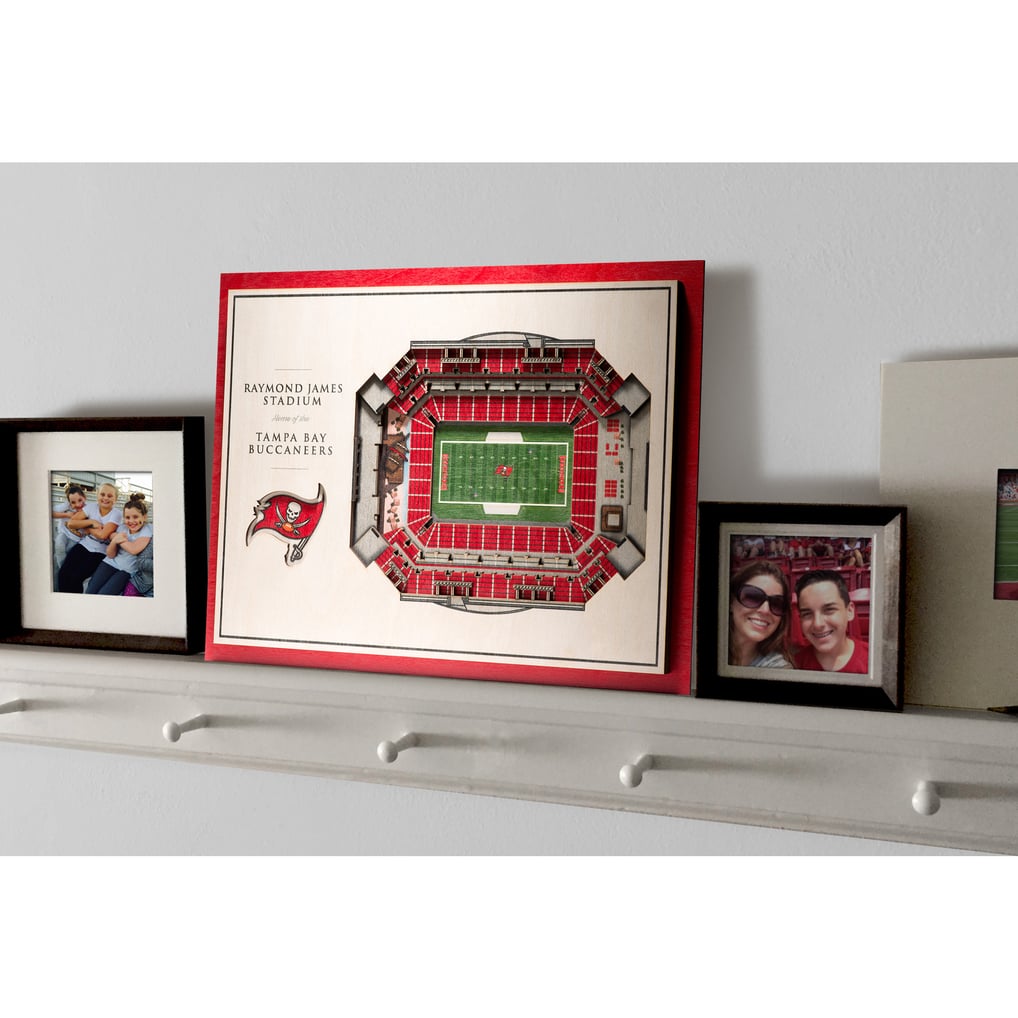 Tampa Bay Buccaneers NFL Outlet Wall Plate – Man Cave Sports Decor