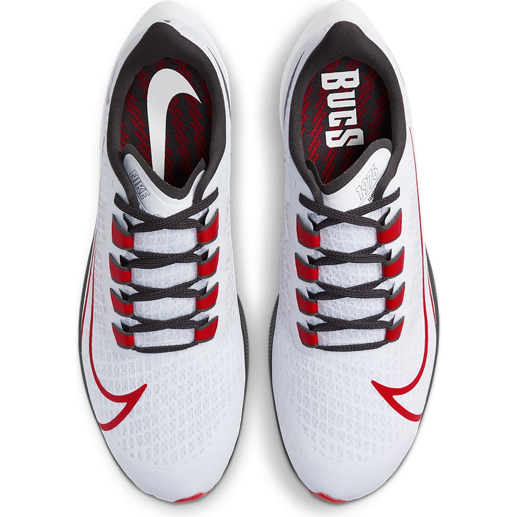 Unisex Nike White Tampa Bay Buccaneers Zoom Pegasus 37  display picture 2