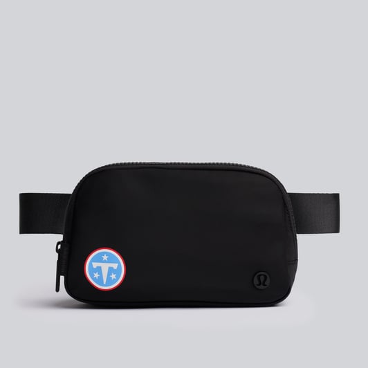 Tennessee Titans lululemon Everywhere Belt Bag - Black