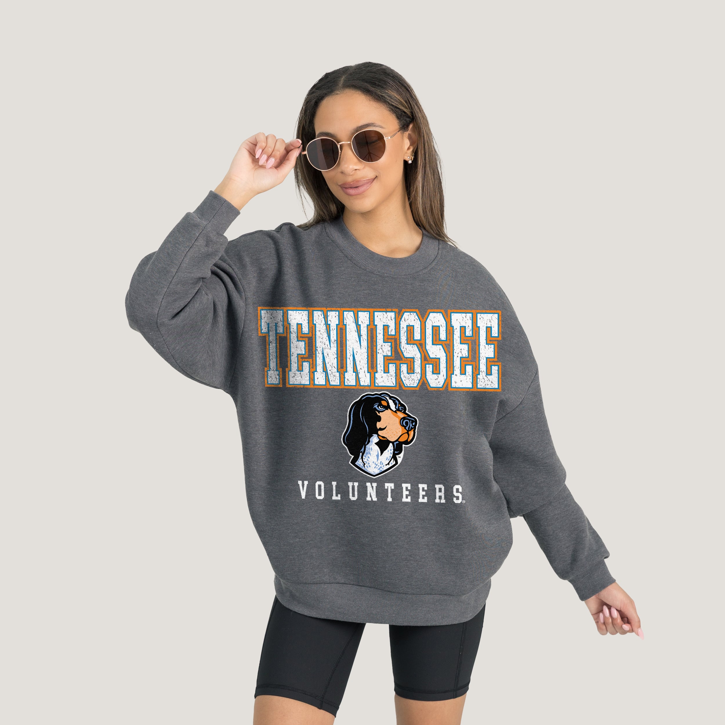 Tennessee Volunteers Gameday Couture Women's Oversized Distressed Fleece Pullover Sweatshirt - Heather Charcoal