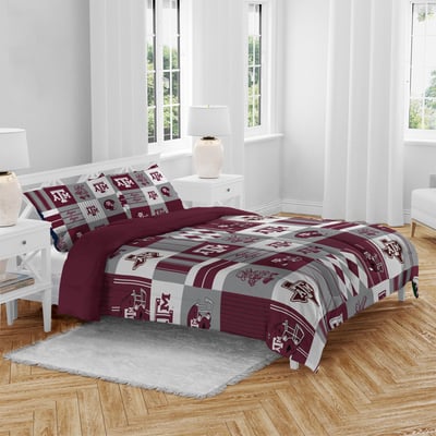 Texas A&M Aggies Pegasus Patchwork Plaid Three-Piece Full/Queen Bed in a Bag Set