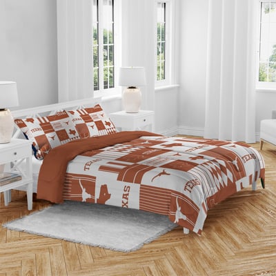 Texas Longhorns Pegasus Patchwork Plaid Three-Piece Full/Queen Bed in a Bag Set