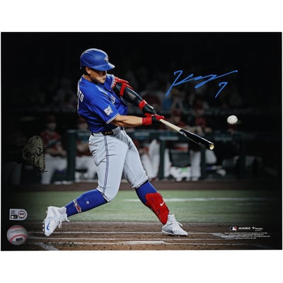 Kazuma Okamoto Toronto Blue Jays Autographed Fanatics Authentic 11" x 14" Hitting Spotlight Photograph