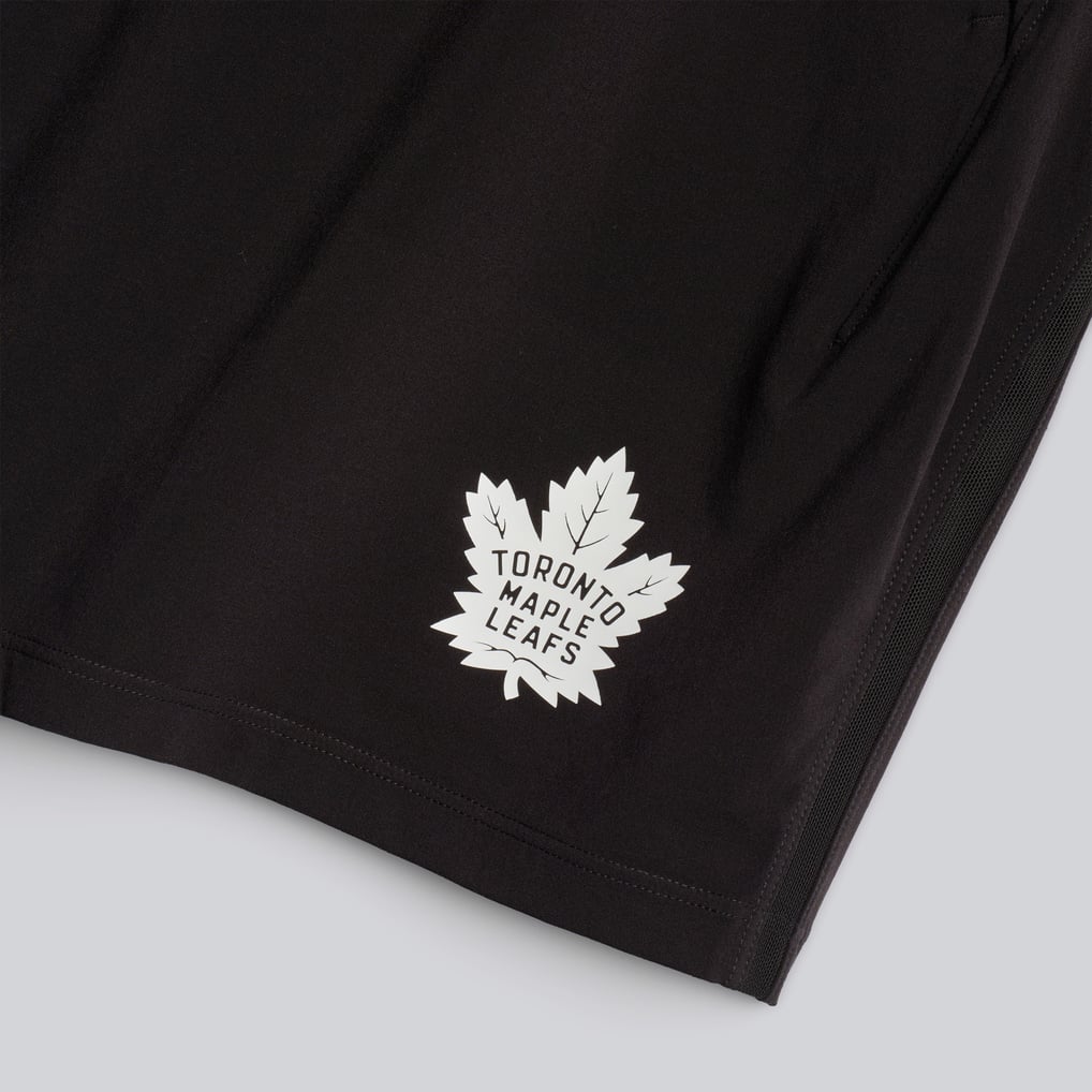 Toronto Maple Leafs lululemon Pace Breaker Linerless Short 7" - Black