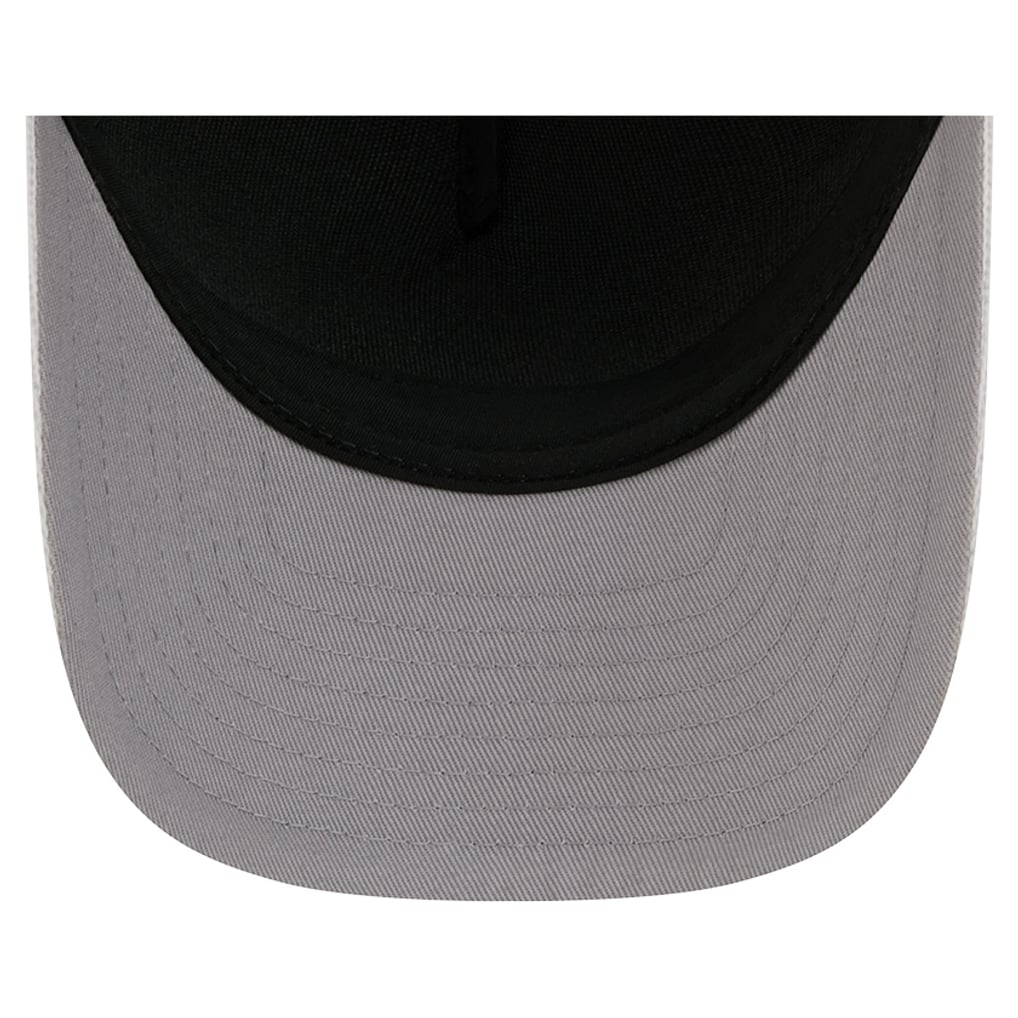  Toronto Maple Leafs New Era Hockey Sock 9FORTY A-Frame M-Crown Adjustable Trucker Hat - White/Blue