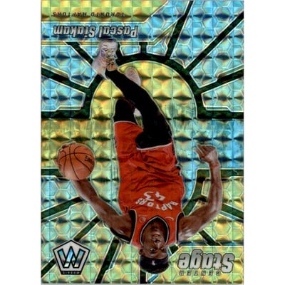 2019-20 Panini Mosaic Center Stage Prizms #22 Pascal Siakam